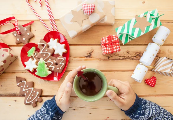 Ciasteczka świąteczne i herbata Zdjęcie Stockowe
