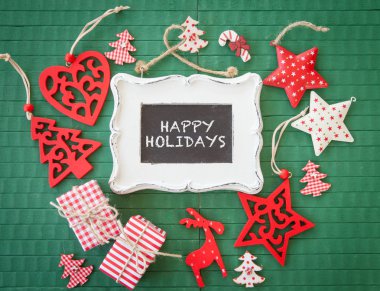 Renkli Noel süsleri