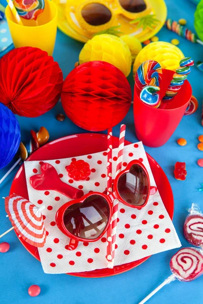 Cadre Table Coloré Avec Des Décorations Pour Une Fête Anniversaire — Photo