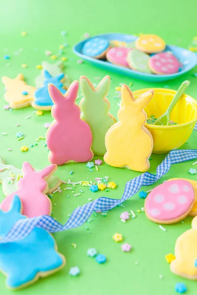 Niedliche Zuckerkekse Form Von Hasen Ostern — Stockfoto