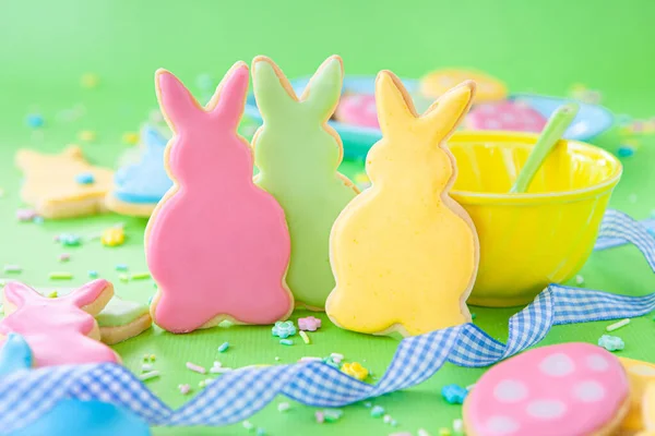 Cute Sugar Cookies Shape Bunnies Easter — Stock Photo, Image