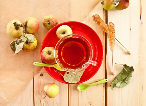 Cup of apple tea — Stock Photo, Image