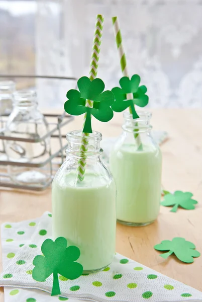 Grüner Milchshake — Stockfoto