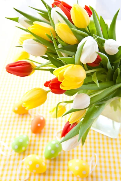 Fresh tulips for easter — Stock Photo, Image