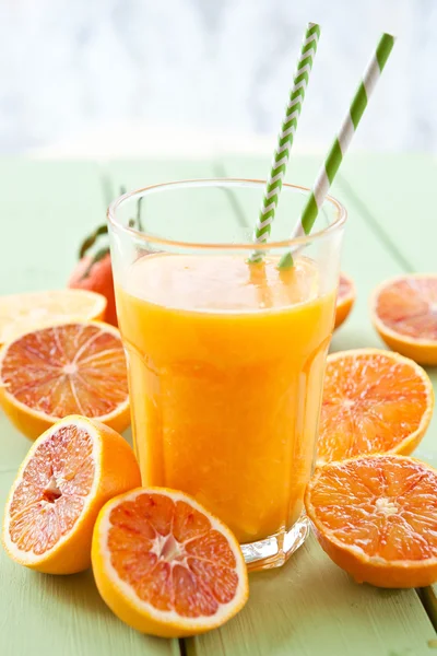 Fresh pressed blood orange juice — Stock Photo, Image