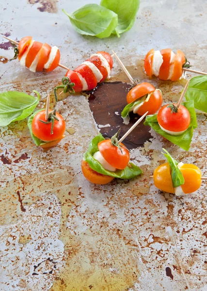 Caprese op een stokje — Stockfoto