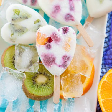 Ev yapımı dondurulmuş popsicles