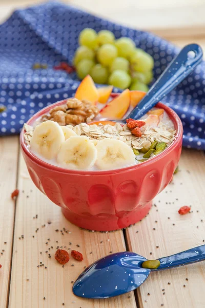 Smoothie Bowl aux fruits frais — Photo