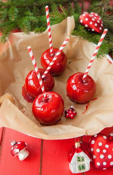 Manzanas de caramelo rojo —  Fotos de Stock