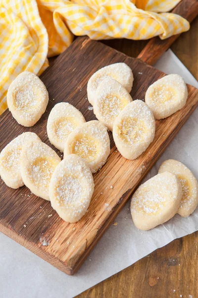 Fresh limonaie with powdered sugar — Stock Photo, Image