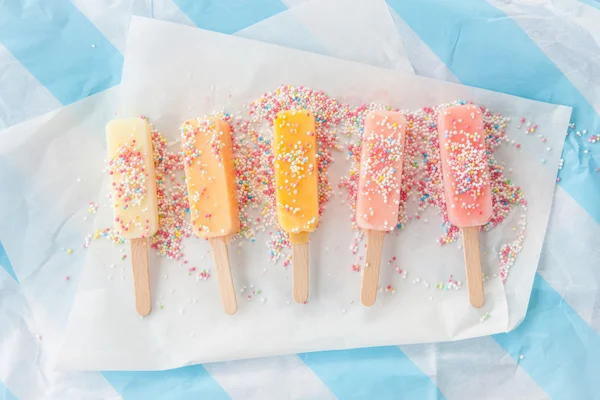 Înghețată de casă popsicles — Fotografie, imagine de stoc