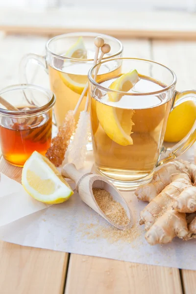 Freshly brewed ginger tea — Stock Photo, Image