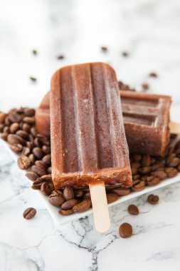 Buzlu kahve popsicles