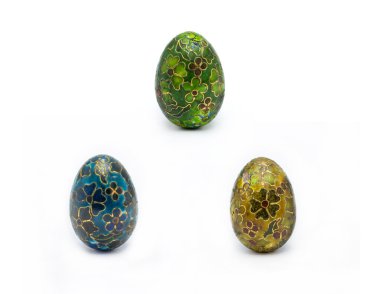 Eski moda Paskalya yumurta beyaz arka planda