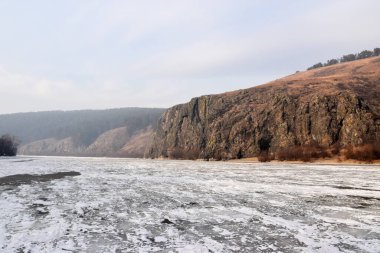 Ingoda Nehri Kayalığı Sukhotino 