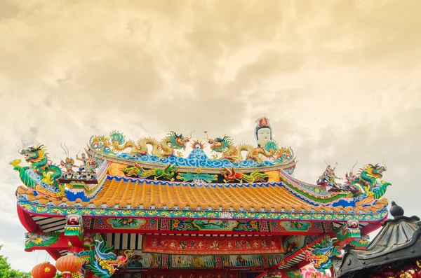 Traditionele heiligdom dak — Stockfoto