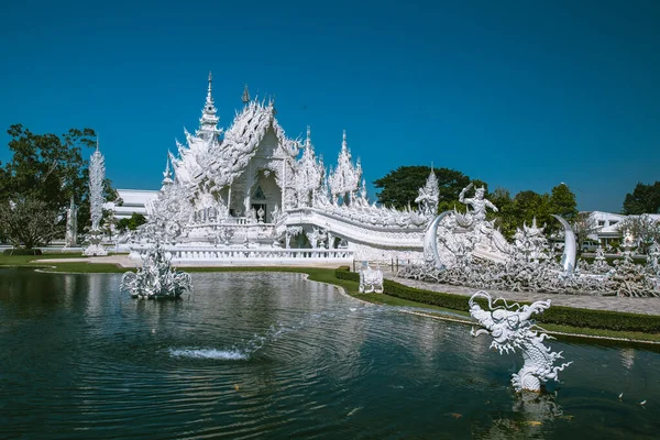 Wat Rong Khun, Bílý chrám v Chiang Rai, provincie Chiang Mai, Thajsko — Stock fotografie