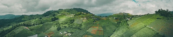 Aerial view of camping grounds and tents on Doi Mon Cham mountain in Mae Rim, Chiang Mai province, Thailand — Stock Photo, Image