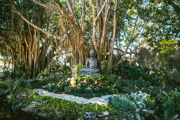 Wat Rong Khun, le temple blanc de Chiang Rai, province de Chiang Mai, Thaïlande — Photo