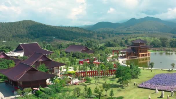 Hinoki land japan attraktion i Chai Prakan District, Chiang Mai, Thailand — Stockvideo