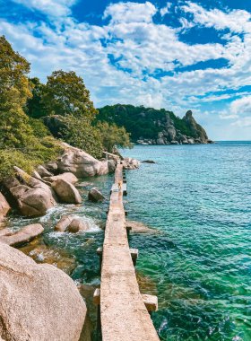 Koh Tao 'daki sahil manzarası, Samui bölgesi, Tayland, Güneydoğu Asya