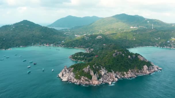 Aerial view of Koh Tao, Samui Province, Thailand, South east Asia — Stock Video