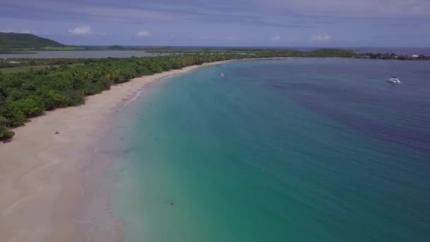 Martynika wyspa i plaża widok z lotu ptaka na Karaibach — Wideo stockowe