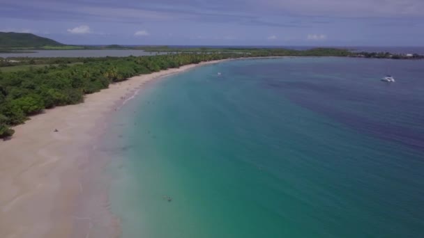 Martinique ön och stranden antenn utsikt i Karibiska öarna — Stockvideo