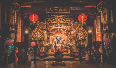 Tayland 'da gece Bangkok sokak manzarası