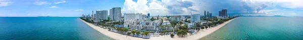 Aeria view of Jomtien beach during covid lockdown, Pattaya, Chonburi, Thailand — стоковое фото