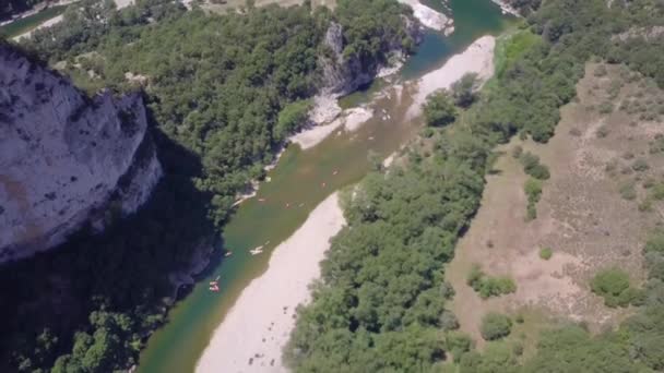 フランスのArdecheラベンダーと峡谷の空中ビュー — ストック動画