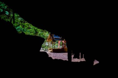 Phraya Nakhon Mağarası, Khua Kharuehat Pavillion Tapınağı Khao Sam Roi Yot Ulusal Parkı, Tayland Khiri Han
