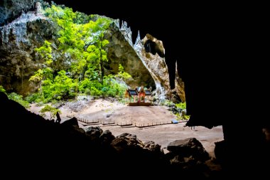 Phraya Nakhon Mağarası, Khua Kharuehat Pavillion Tapınağı Khao Sam Roi Yot Ulusal Parkı, Tayland Khiri Han