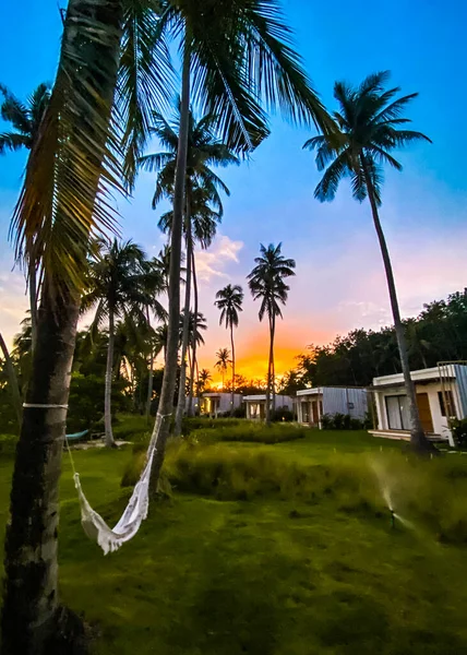 Koh Kood, Trat, Tayland 'da gizlenme plajı günbatımı — Stok fotoğraf