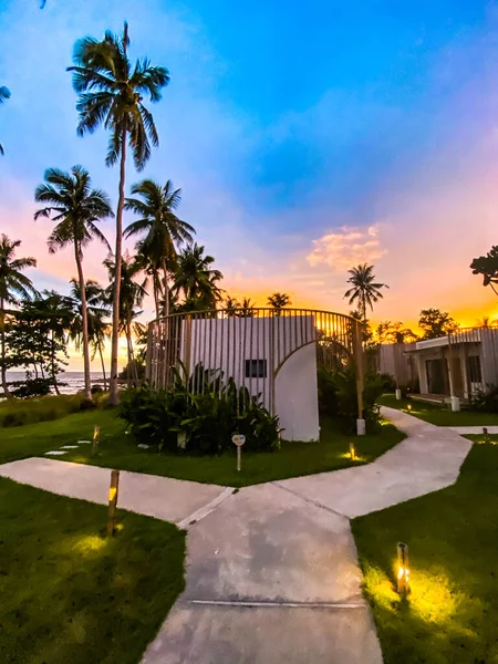 Koh Kood, Trat, Tayland 'da gizlenme plajı günbatımı — Stok fotoğraf