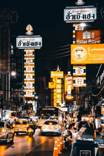 Bangkok, Tayland 'da gece vakti Çin Mahallesi sokakları — Stok fotoğraf