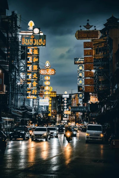 Bangkok, Tayland 'da gece vakti Çin Mahallesi sokakları — Stok fotoğraf