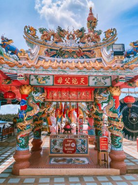 Wat Saman Rattanaram çiçek yaprakları tapınağı Chachoengsao, Tayland