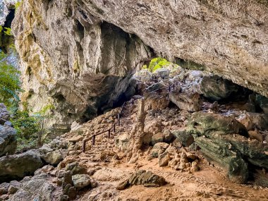 Phraya Nakhon Mağarası, Khua Kharuehat Pavillion Tapınağı Khao Sam Roi Yot Ulusal Parkı, Tayland Khiri Han