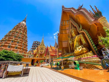Wat Tham Khao Noi ve Wat Tham Sua, Kanchanaburi, Tayland