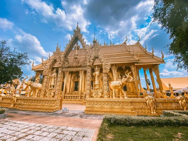 Wat Paknam Jolo in Chachoengsao, thailand — 스톡 사진