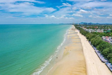 Tayland Phetchaburi 'deki Cha Am Plajı