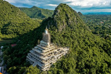 Wat tham khao laem tapınağı Kanchanaburi, Tayland