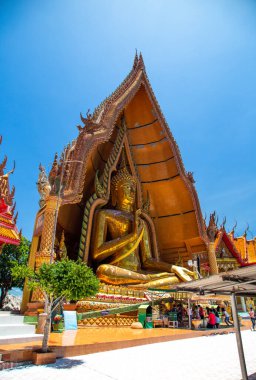 Wat Tham Khao Noi ve Wat Tham Sua, Kanchanaburi, Tayland