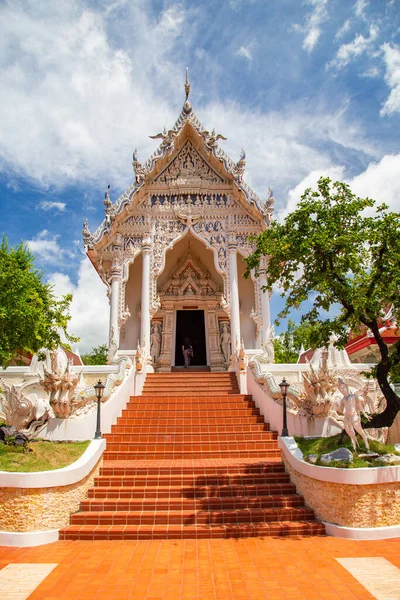 Wat Thap Pho Tanga templo en Ratchaburi, Tailandia —  Fotos de Stock
