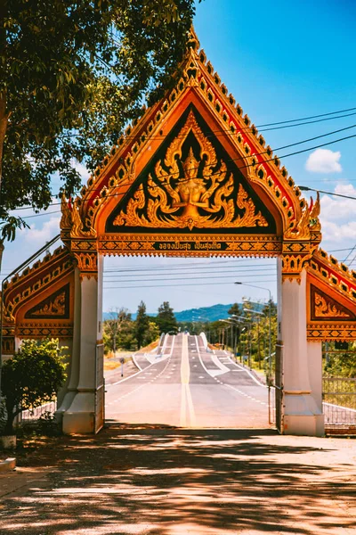 Wat Thep Phithak Punnaram in Nakhon Ratchasima, Thailand — 스톡 사진