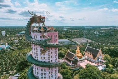 Nakhon Pathom, Tayland 'daki Ejder Tapınağı Wat Samphran