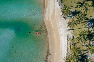 Koh Ngam 'ın havadan görünüşü, Koh Chang, Trat, Tayland
