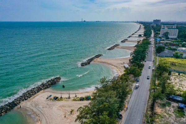 Tayland, Rayong 'daki PMY Plajı' nın havadan görüntüsü.