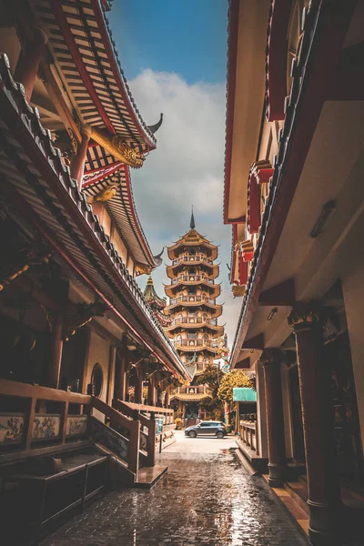 Chrám Chin Chora a Pagoda v čínské čtvrti, Bangkok, Thajsko — Stock fotografie